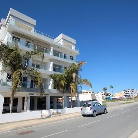 Quiet, Spacious, Luxury 2-bedroom With Sea View. * Larnaca